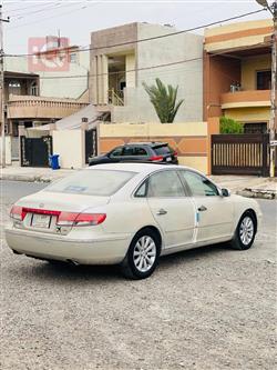 Hyundai Azera